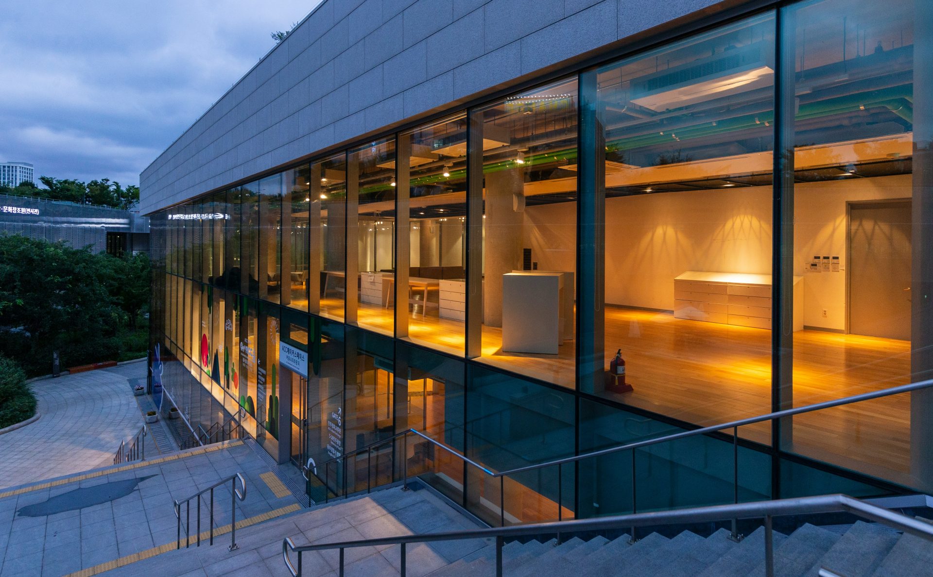 clear glass walled building during daytime